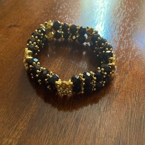 Gold and black stretchy bracelet